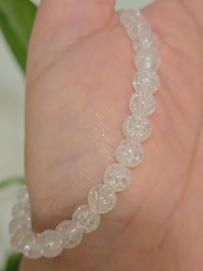 CRACKLE QUARTZ 6MM | The Dainty Stacker