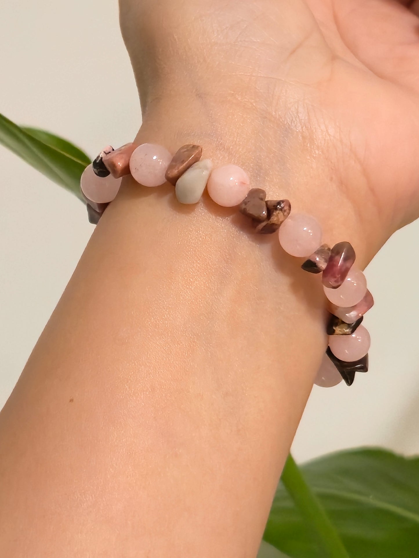 SCARLET BLOOM | Fragment & Sphere | Leene Luxe